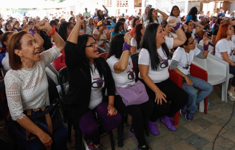 Mirandinas se organizan para promover la Consulta Popular Nacional 2024