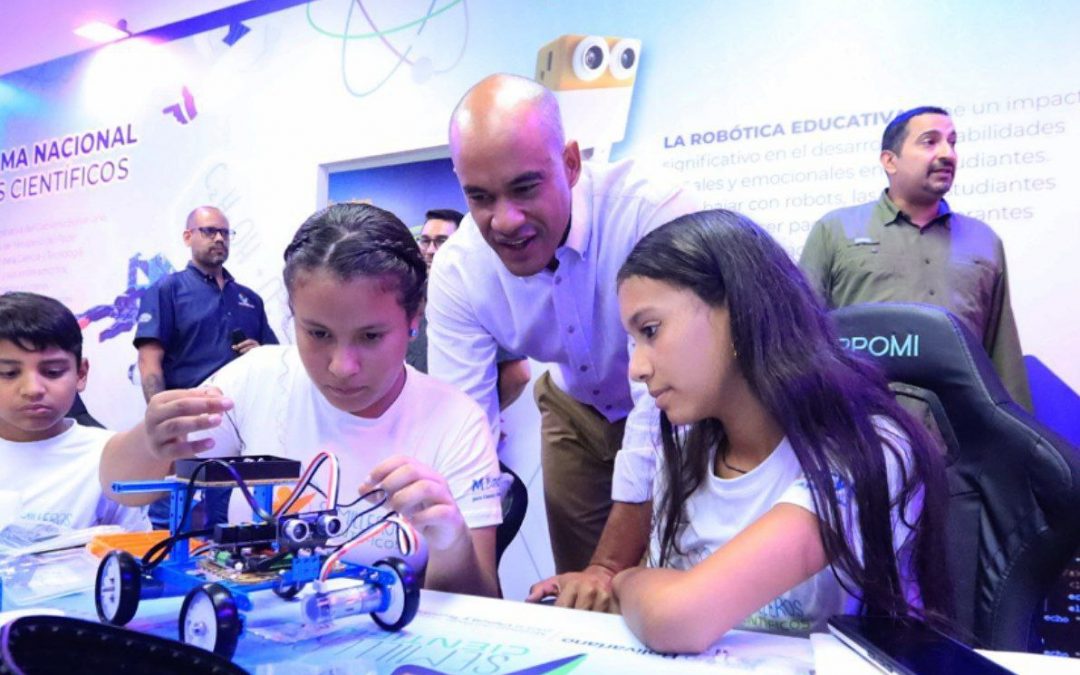 Primer núcleo de robótica educativa de Miranda abre sus puertas en Los Teques