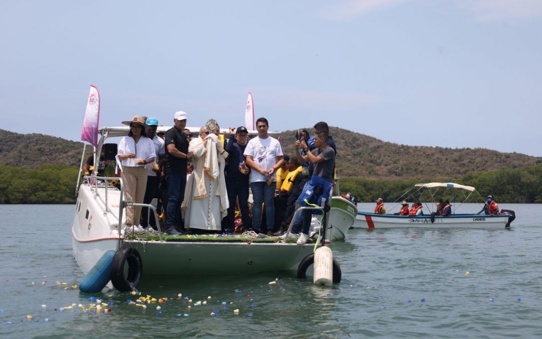 Con la bendición del mar en costas barloventeñas culmina la Semana Santa en Miranda