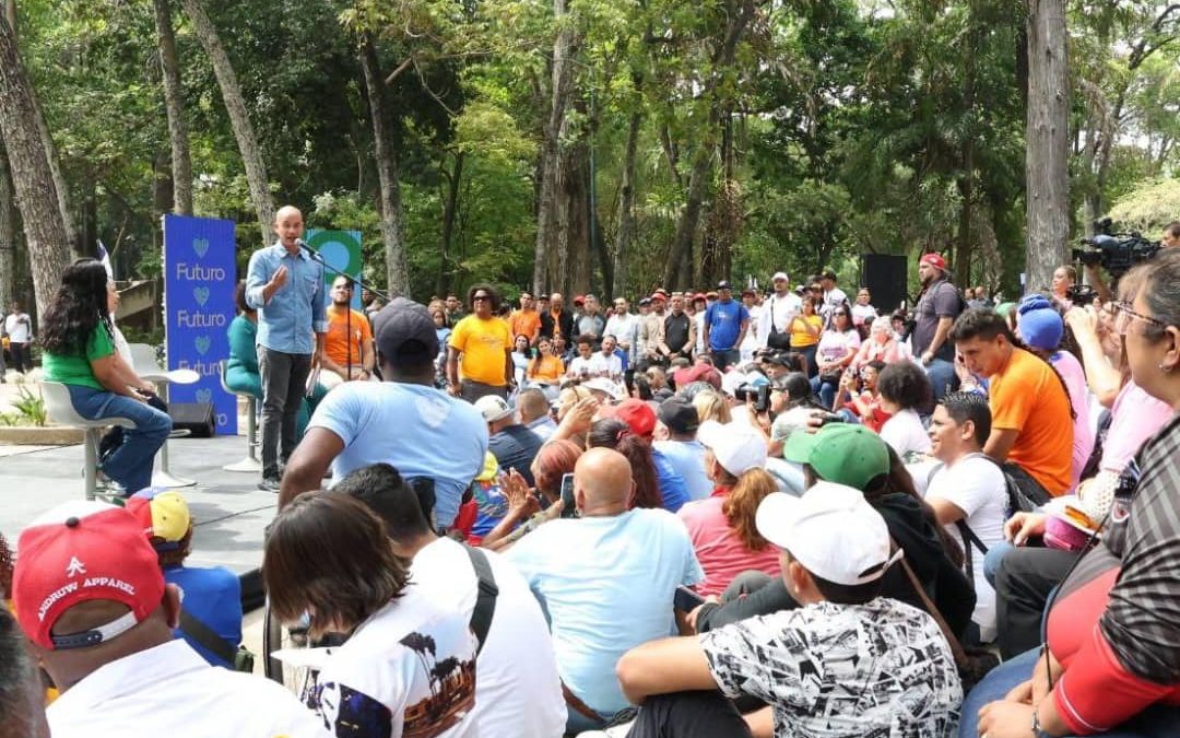Esto pidió Héctor Rodríguez a los jóvenes en respaldo a Palestina