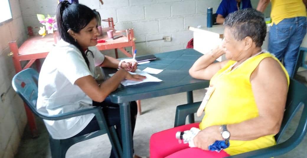 Jornada médica atendió a familias de Media Ladera en Cartanal