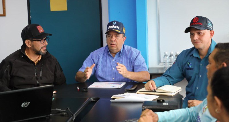 Inspeccionan ejecución de obras en Altos Mirandinos para mejorar servicio de agua