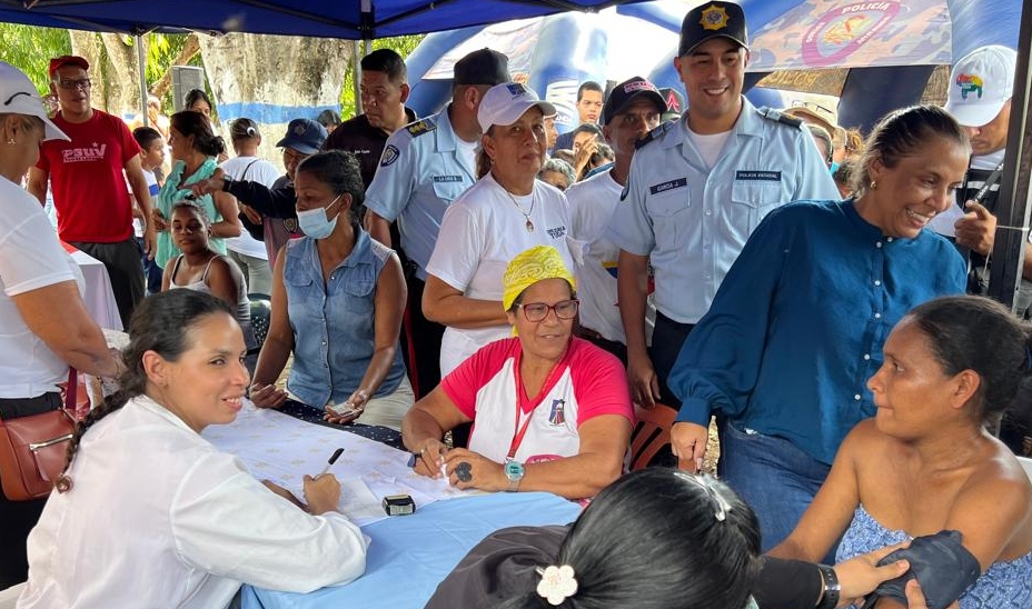 Nueva dotación llega al ambulatorio La Cabrera en Ocumare (+1×10)