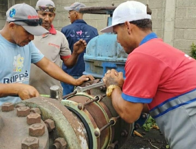 Optimizan red de aguas residuales en comunidad de Curiepe