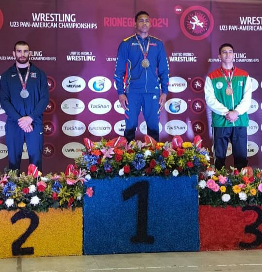 Dos mirandinos ganaron oro para Venezuela en Panamericano de Lucha