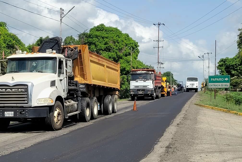 Rehabilitan vías agrícolas de Paparo