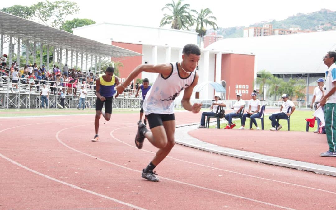Atletismo cierra fase estadal de Juegos Estudiantiles Miranda 2024