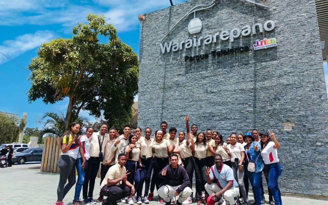 Bachilleres de Andrés Bello participan en jornada de turismo estudiantil