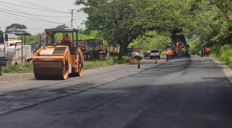Más de 5.000 toneladas de asfalto se han colocado en la  Panamericana