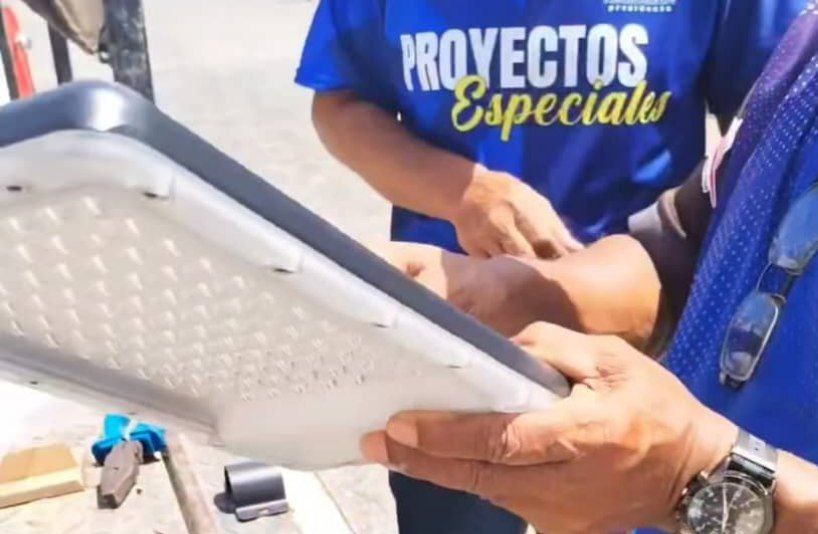 Renovado alumbrado en conjunto residencial Arichuna de Cristóbal Rojas