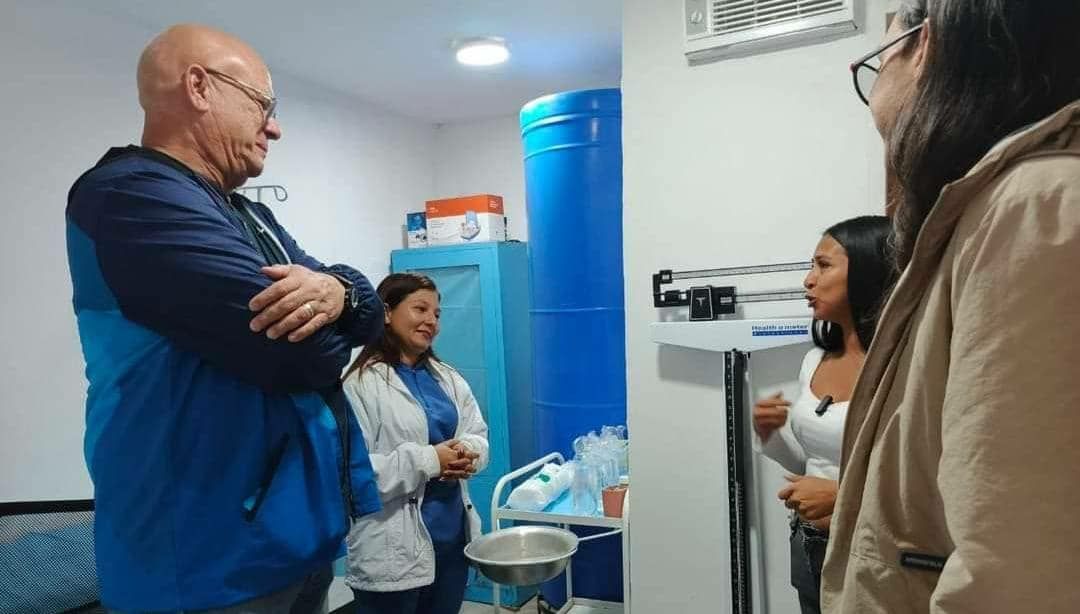 Renovados centros de salud en Carrizal mediante Consulta Popular