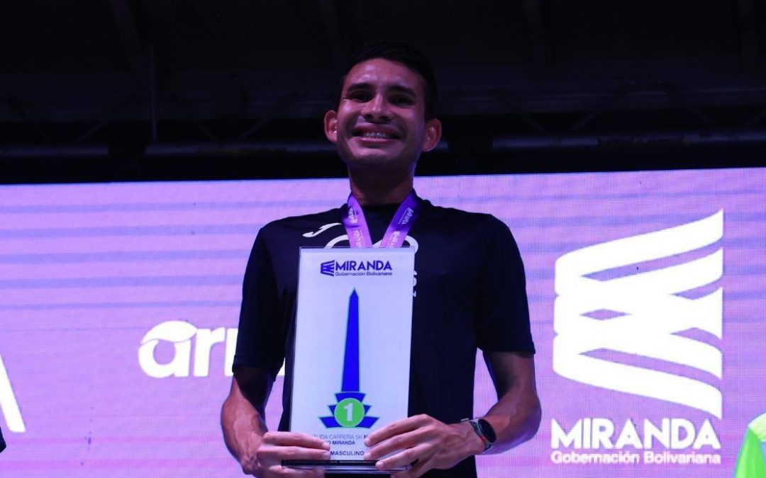 Whinton Palma ganó la Carrera 5K Nocturna Miranda (+Fotos)