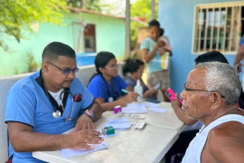 Asistencia médica integral reciben familias de Santa Teresa del Tuy