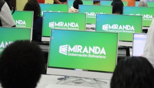 Biblioteca rehabilitada y sala digital entregan en Los Salias