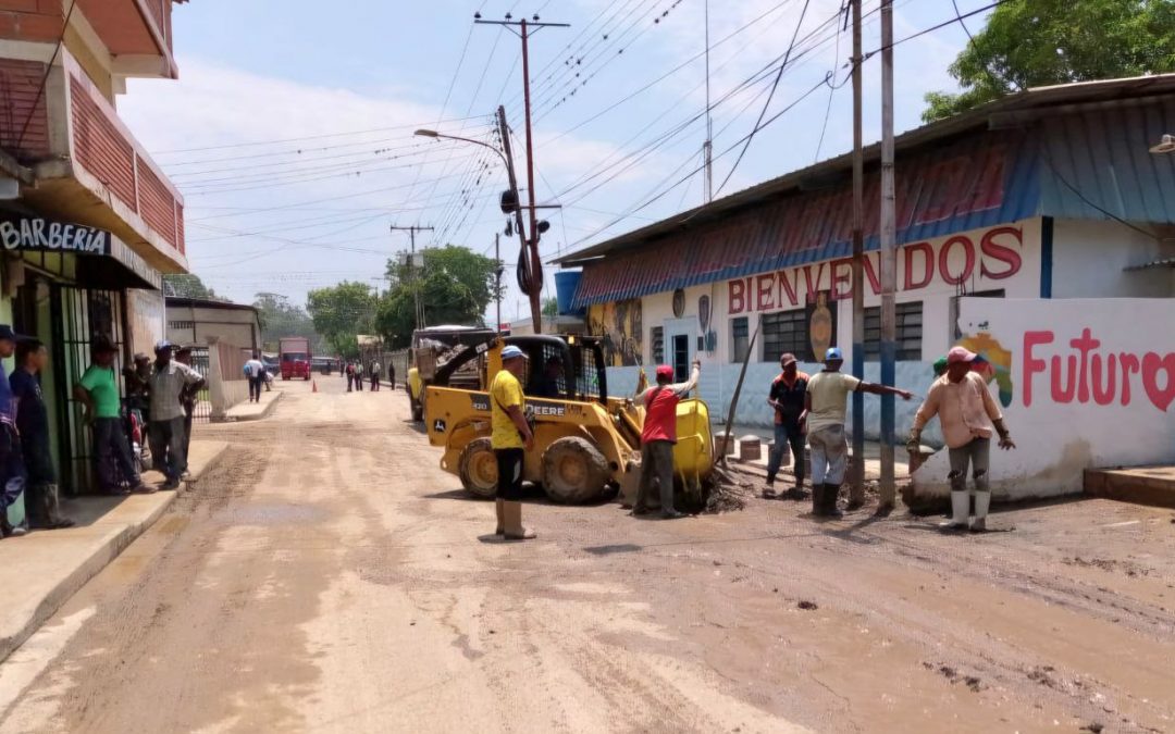 90% de las vías de Santa Lucía afectadas por lluvias ya están despejadas