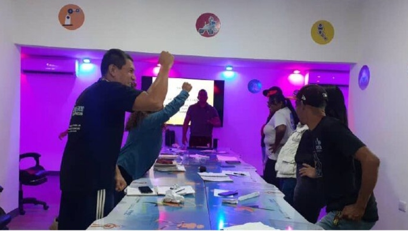 Taller sobre ciencia divertida se impartió en Acevedo