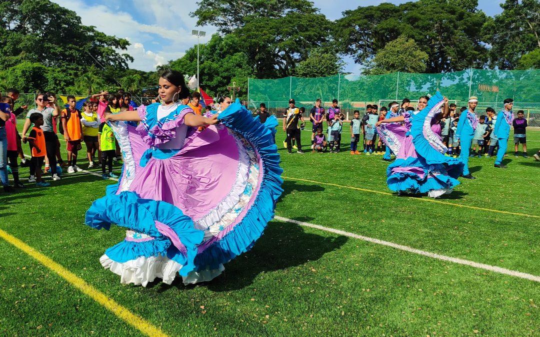Ocumare del Tuy estrena cancha de fútbol 7 con grama artificial