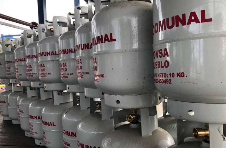 Comunidad Ave María de Yare favorecida con jornada de distribución de gas