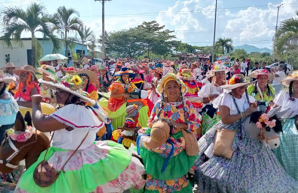 Calles de Marizapa se llenaron de Burras y Burriquitas de Venezuela