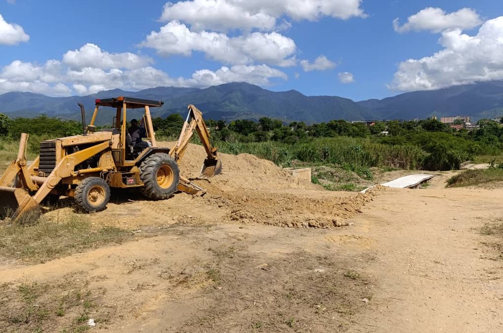 Construcción del puente de San Pedro registra 50% de avance