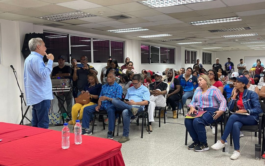 Plan de atención integral llega a urbanismos de la GMVV en Plaza  y Zamora