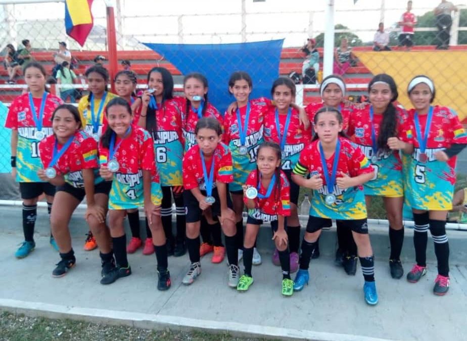 Consejo Comunal Simón Bolívar III de Guaicaipuro coronó en Juegos Comunitarios Miranda 2024