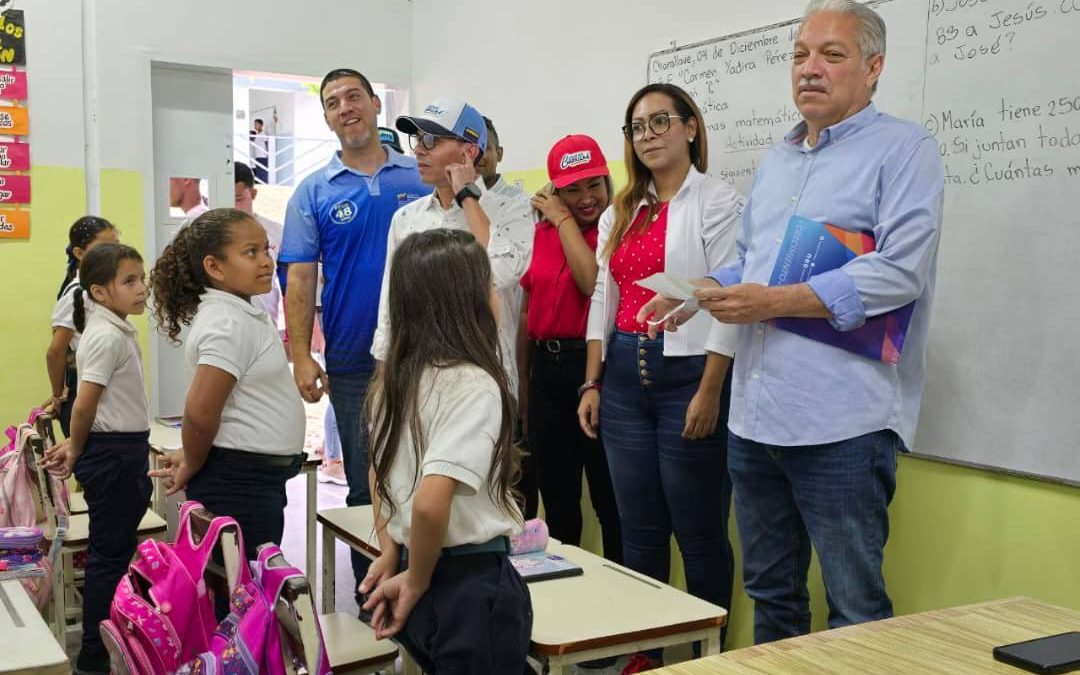 U.E.E. Carmen Yadira Pérez estrena espacios en Charallave