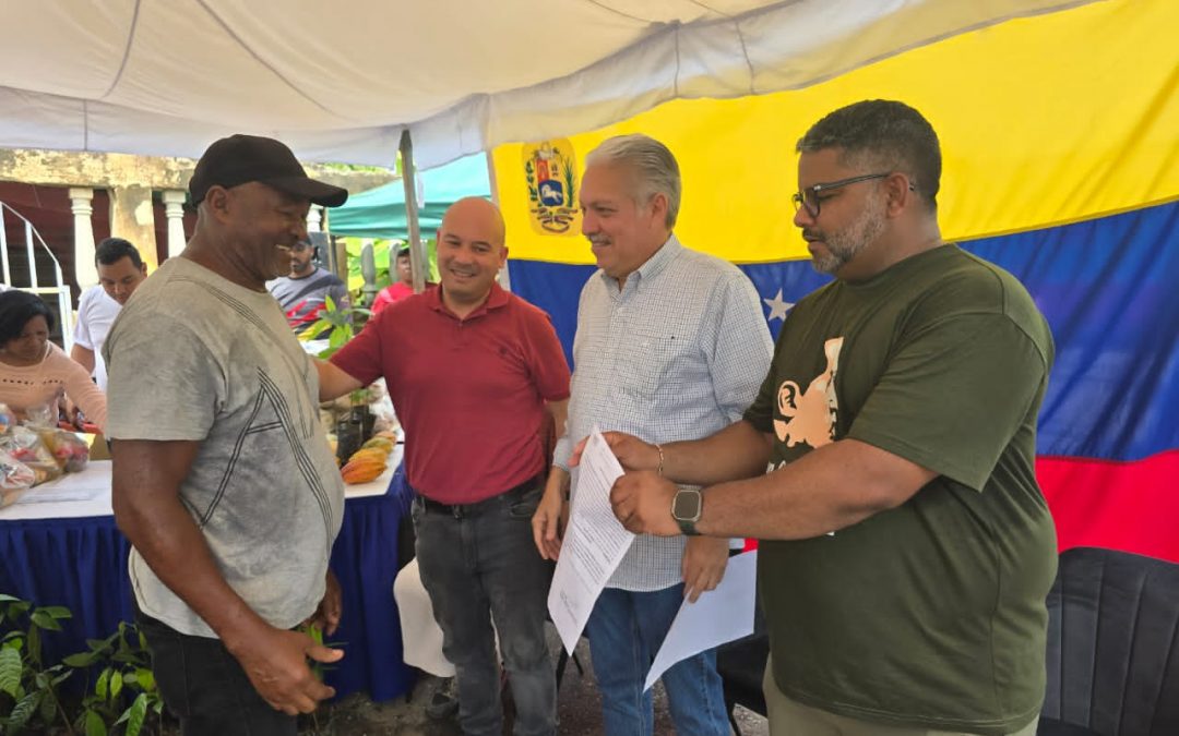 Favorecidos adultos mayores y productores de Belén La Vega con jornada de atención integral