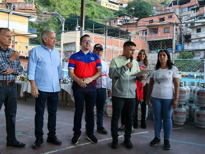 Inició Plan Mariscal Antonio José de Sucre desde Escuela Francisco Espejo en Petare
