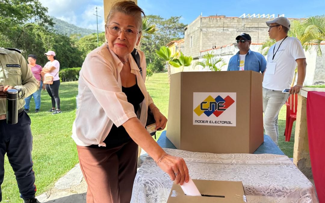 Miranda encabezó participación electoral en la Consulta Popular Nacional 2025