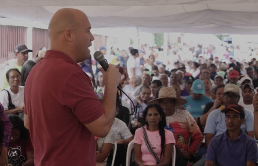 Productores agrícolas de El Platanal atendidos mediante jornada integral