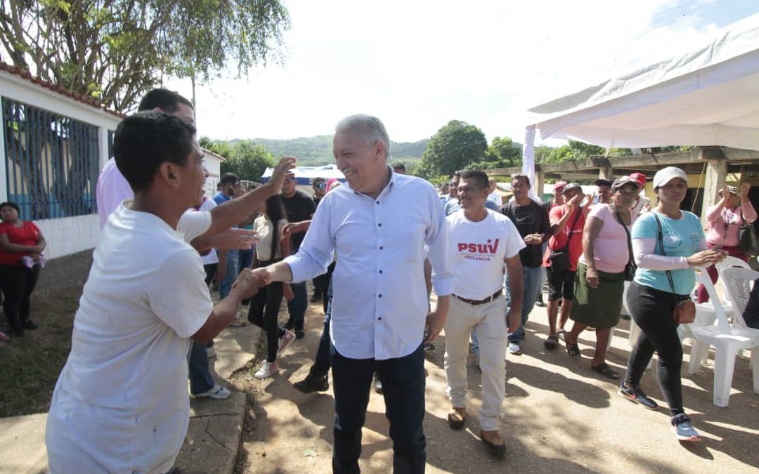 Gobierno regional atenderá más de 800 kilómetros de vialidad agrícola mirandina en 2025