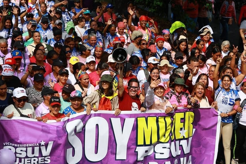 Mirandinas marcharon en Caracas para conmemorar el Día Internacional de la Mujer