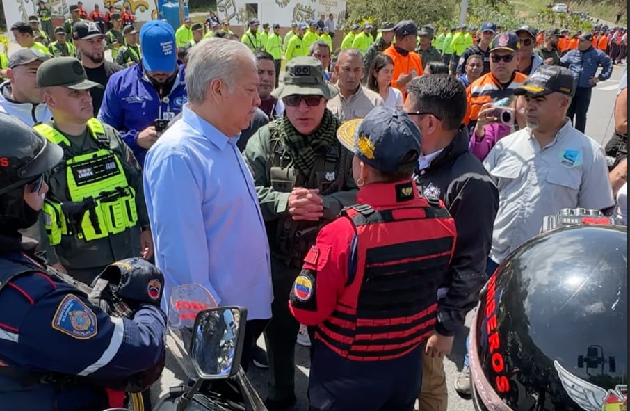 Miranda despliega 11 mil 500 funcionarios para operativo Semana Santa Segura 2025