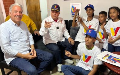 Gobierno Bolivariano entregó 40 viviendas en el urbanismo Cloris II de Guarenas