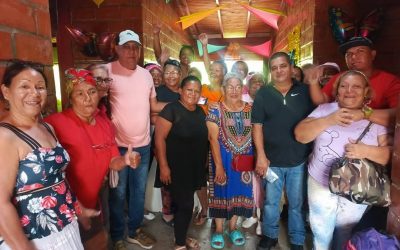 Adultos mayores de Miranda disfrutaron de día cultural en playa Macuto