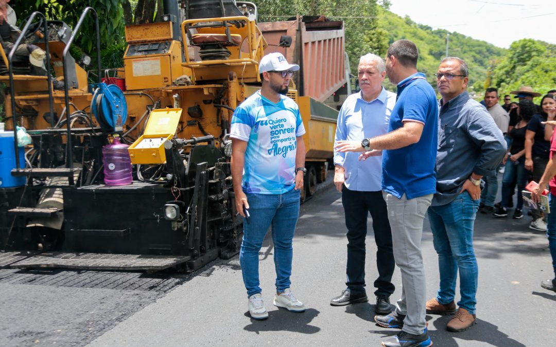 Inspeccionan avances de trabajos de rehabilitación integral en Carretera Nacional Cúa-San Casimiro