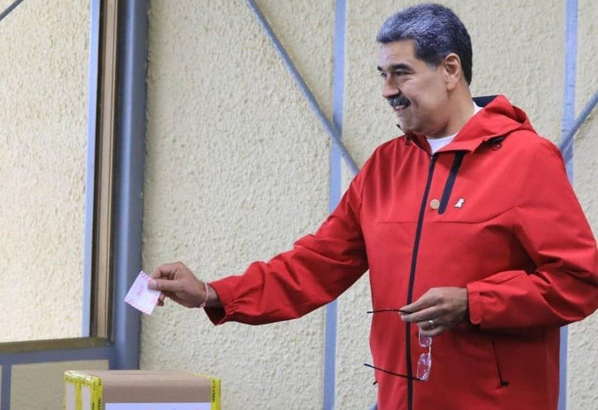 Presidente Nicolás Maduro convoca a gobernadores y alcaldes electos al CFG