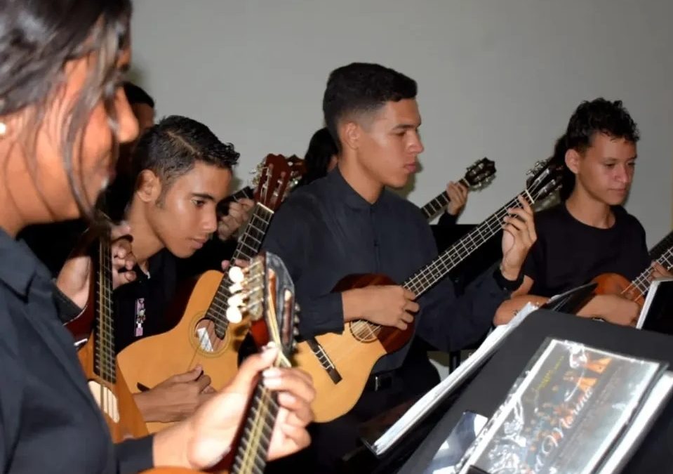 Gobernación entrega sala de ensayo para El Sistema en Santa Lucía