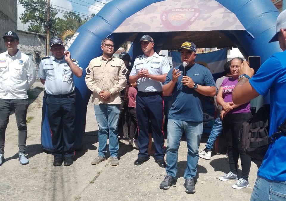 Policía de Miranda afianza su compromiso social en jornada integral en Los Teques