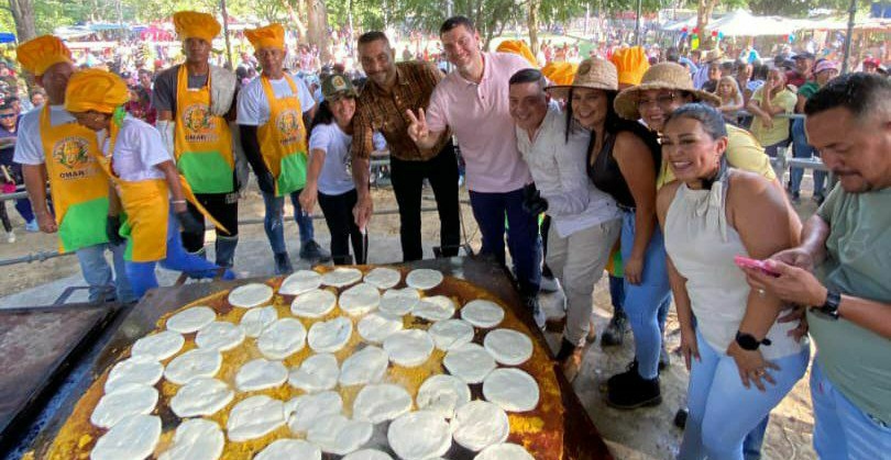 Los Valles del Tuy reunieron a propios y foráneos en una nueva edición de la Feria de la Cachapa