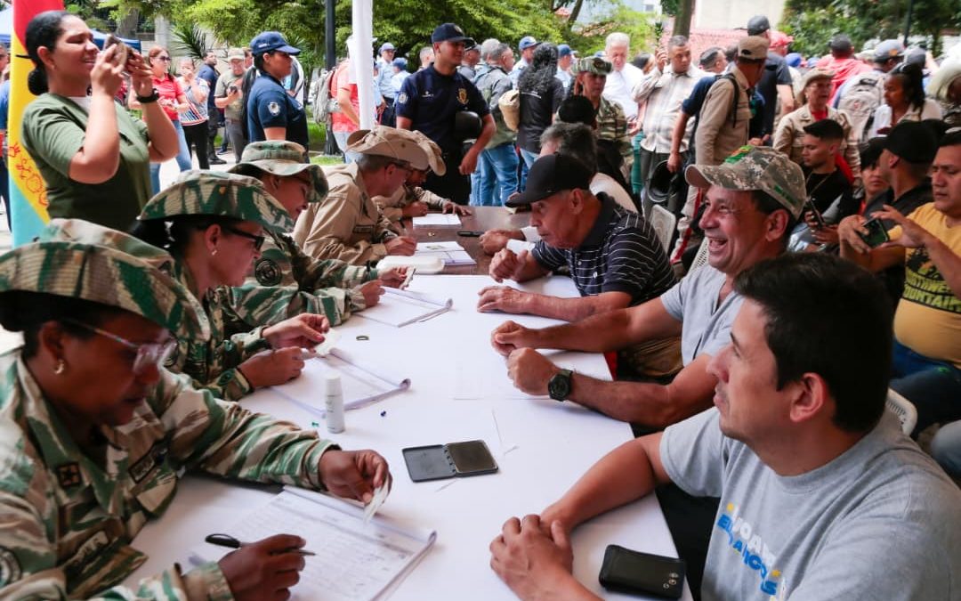 Mirandinos se alistan en la Milicia Bolivariana en defensa de la paz y soberanía nacional