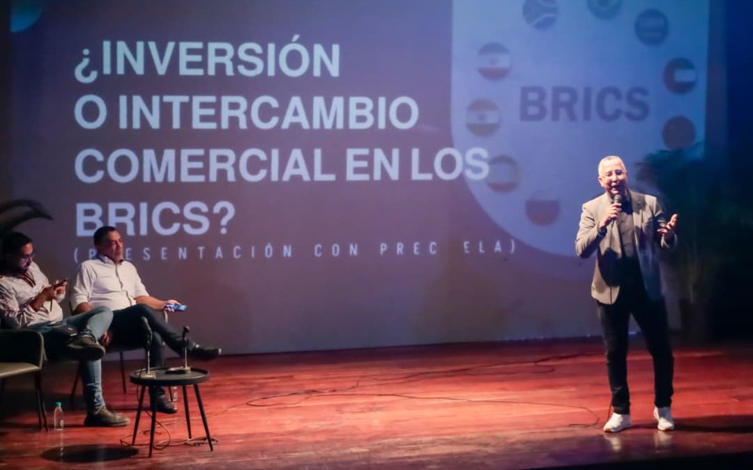 Gobernación y Fundayacucho impulsan debate sobre Geopolítica Multipolar con estudiantes universitarios