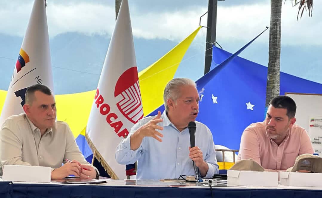 Establecen estrategias para optimizar servicio de agua potable en eje metropolitano