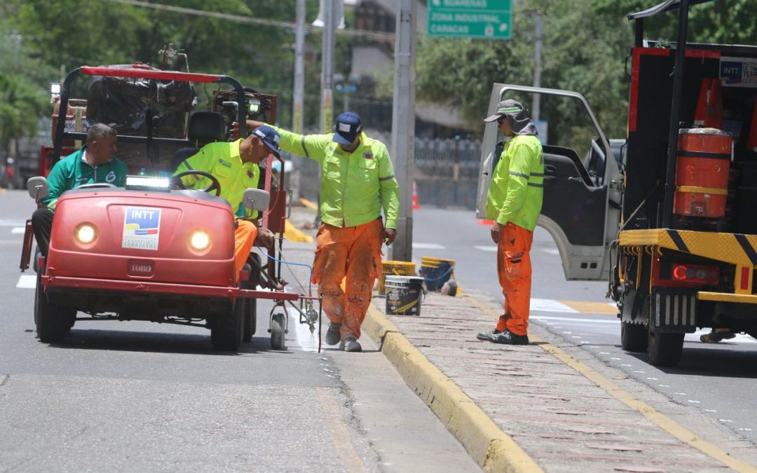 Guarenas inicia demarcación de vías para mejorar seguridad vial de 7 mil familias
