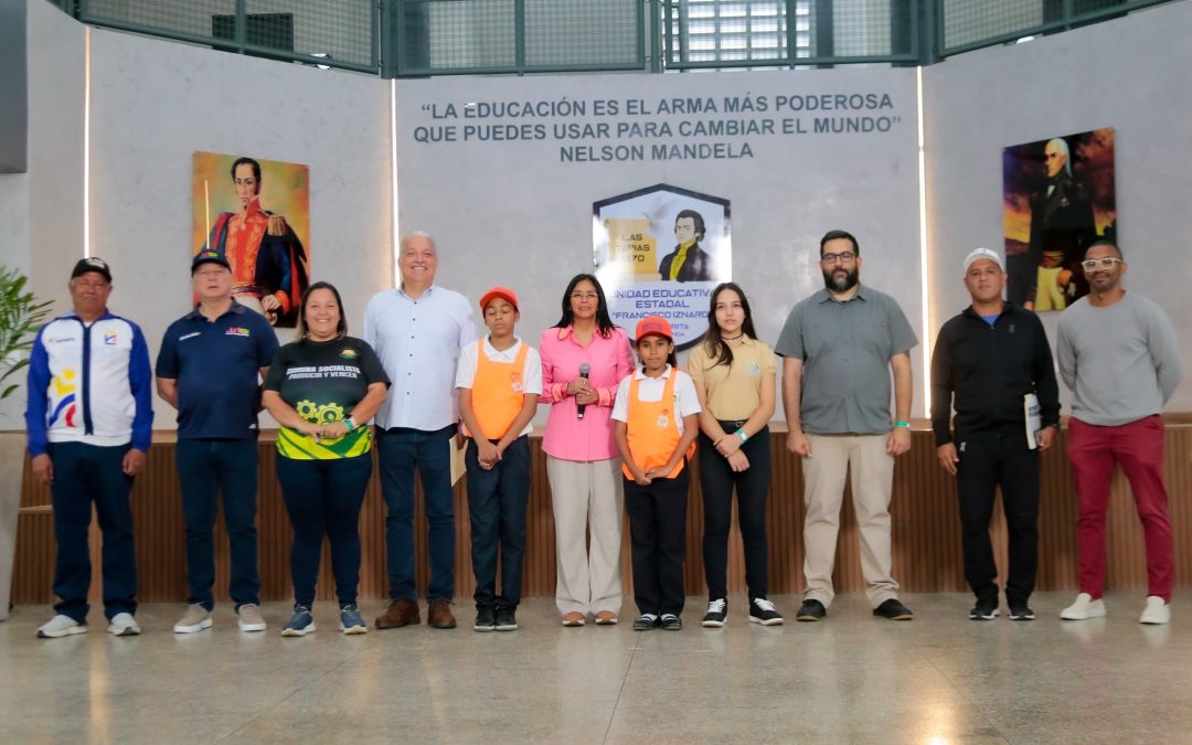 Más de 700 alumnos se benefician con la rehabilitación de la U.E. Francisco Isnardi en Petare