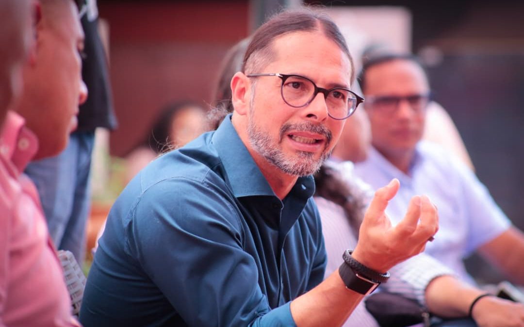 Freddy Ñáñez en Petare: «La guerra cognitiva busca despolitizar a la sociedad»
