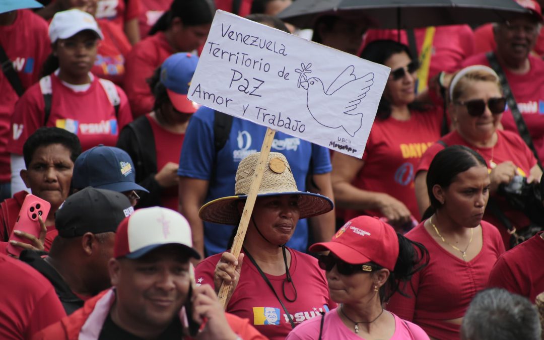 Profesores de Miranda defienden la paz y la soberanía del territorio venezolano