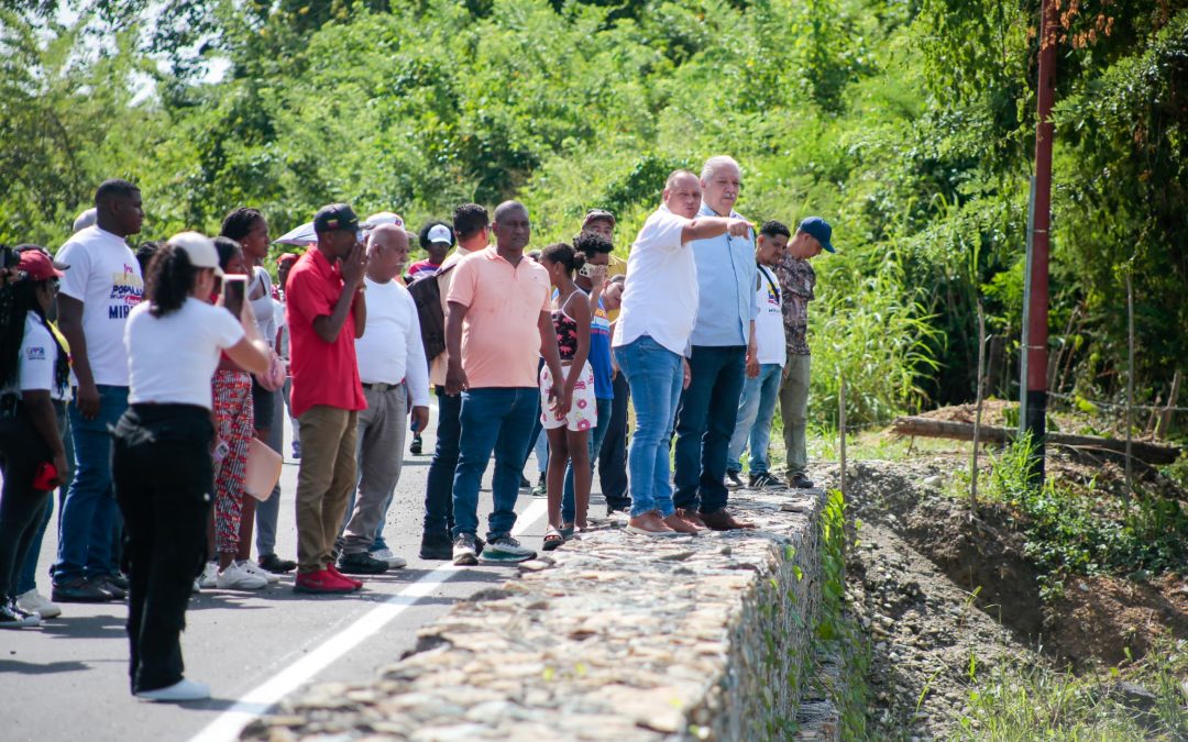 Rehabilitaron cinco kilómetros de vialidad  en Acevedo