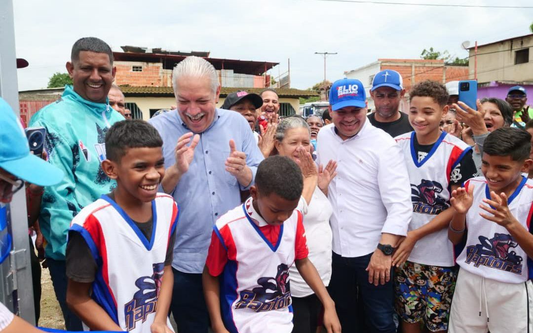 Deportistas de Comuna 14 de Mayo del municipio Independencia cuentan con cancha rehabilitada
